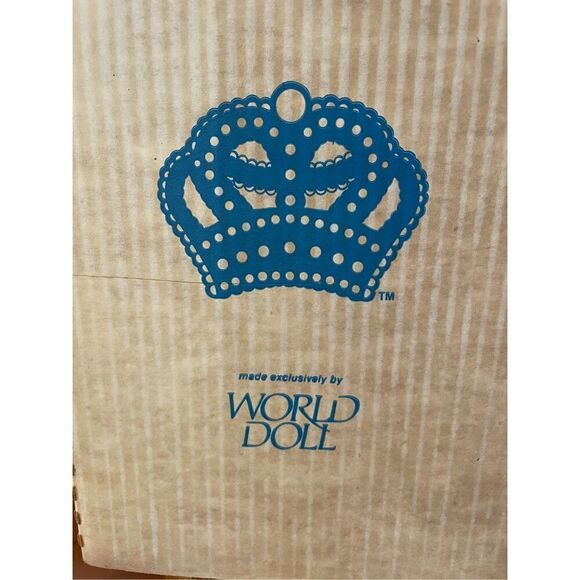1986 World Doll Crown Princess PARIS CHIC - Picture 2 of 4
